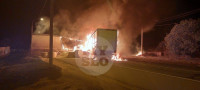 Трасса М-2 «Крым» в Тульской области перекрыта из-за двух горящих фур, Фото: 4
