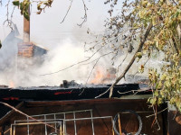 В Туле на улице 2-й Трубной загорелся частный дом, Фото: 14