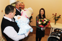 Тульской семье, в которой родилась тройня, правительство подарило 4 млн. рублей, Фото: 10