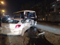В Туле при столкновении автобуса и легковушки пострадал ребенок, Фото: 11