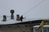 Что творится на месте обрушения крыши в пятиэтажке на улице Зорге – репортаж Myslo, Фото: 26