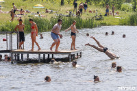 Туляки спасаются от жары в пруду Центрального парка, Фото: 14
