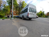 Маршрутка протаранила ВАЗ на улице Кирова, Фото: 13