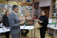 Алексей Эрк передал школьникам ответные письма от участников СВО, Фото: 9