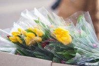 Сотрудники ГИБДД дарили тулячкам тюльпаны, Фото: 56