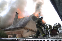 Пожар в доме по ул. Рабочий проезд. 27 сентября, Фото: 2