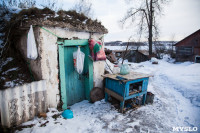 Пенсионеры живут в сарае возле сгоревшего дома, Фото: 8