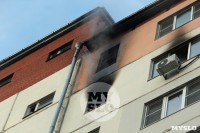 На ул. Степанова в Туле из горящей квартиры спасли двух человек, Фото: 4