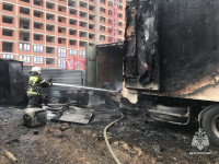 Пожар на стоянке грузовиков, Фото: 6