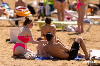 Жара в Туле: туляки спасаются от зноя на пляже в Центральном парке, Фото: 75