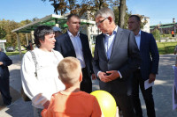 Дмитрий Миляев о ремонте сквера им. Л.Н. Толстого: «Люди довольны качеством –это самое главное», Фото: 2