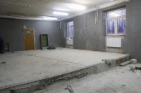 Дмитрий Миляев проверил, как идет ремонт вечерней школы на ул. Зорге, Фото: 4